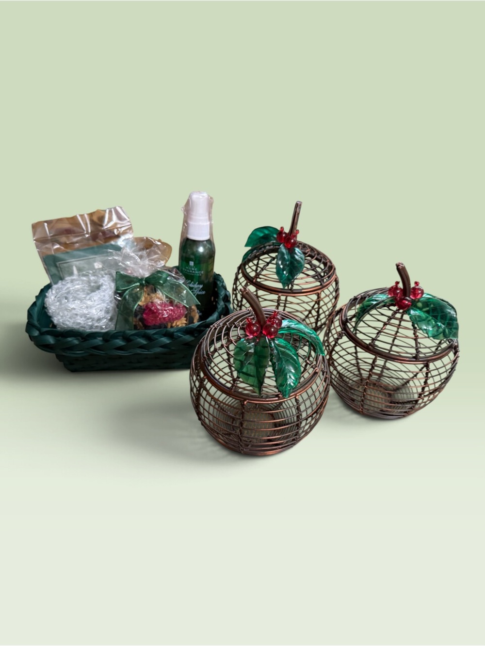 Vintage Avon Apple Wire Potpourri Baskets BUNDLE (Set of 3) With Fragrance Set